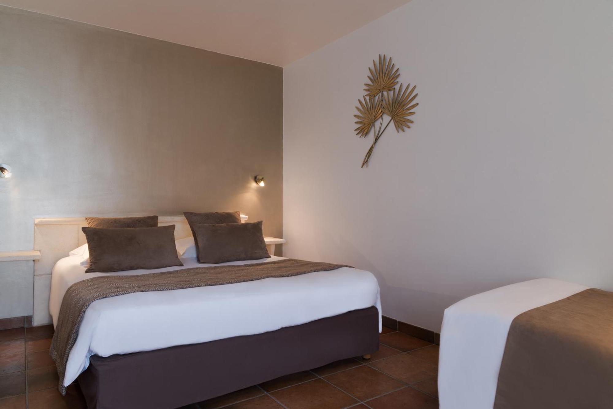 Val Baussenc, The Originals Relais Maussane les Alpilles Exterior foto